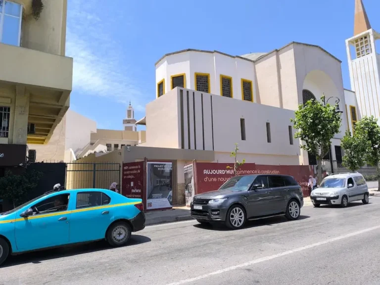 القضاء ينصف أبرشية طنجة في نزاع قانوني مع مجموعة تعليمية خاصة