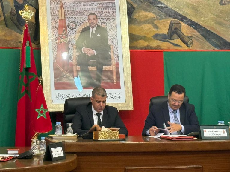 جماعة تطوان تصادق على دعم المغرب التطواني بـ 800 مليون سنتيم