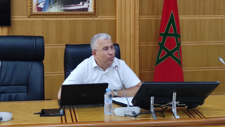 السبايجي يحـ.ـذر: انكماش الوعاء العقاري بطنجة يعرقل توسيع المؤسسات التعليمية ويعمق أزمة الهدر المدرسي