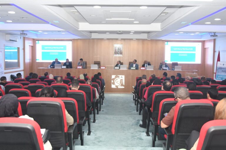 في لقاء بطنجة.. دعوات لتحديث أنظمة المراقبة التجارية وإنقاذ المقاولات الصغرى من دوامة الإجراءات