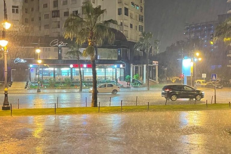 طقس غير مستقر وأمطار متفرقة تعم مدينة طنجة اليوم الخميس