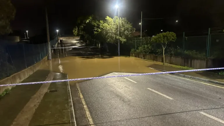 إسبانيا تعلن سبتة “مدينة منكوبة” بسبب الفيضانات