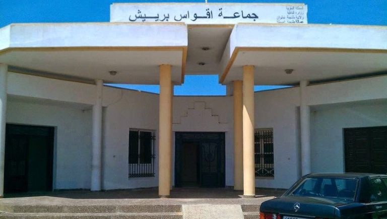 جماعة “أقواس بريش”.. هل تذعن الرئاسة لـ “تمرد” المستشارين ضد “تغول” الجبايات؟