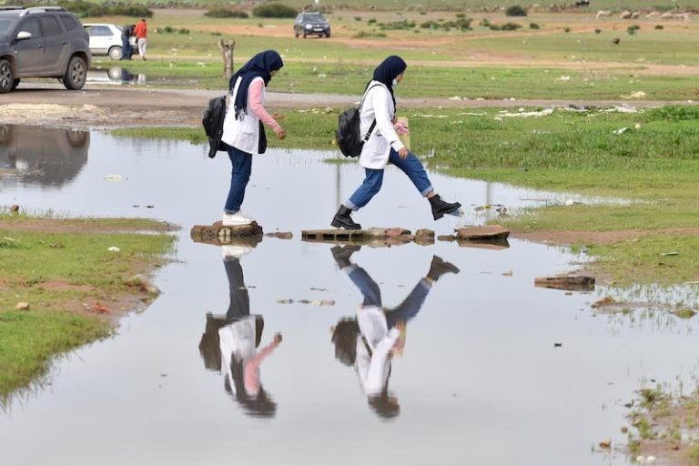 تطوان تغلق المدارس غدا تحسبا للأمطار الغزيرة