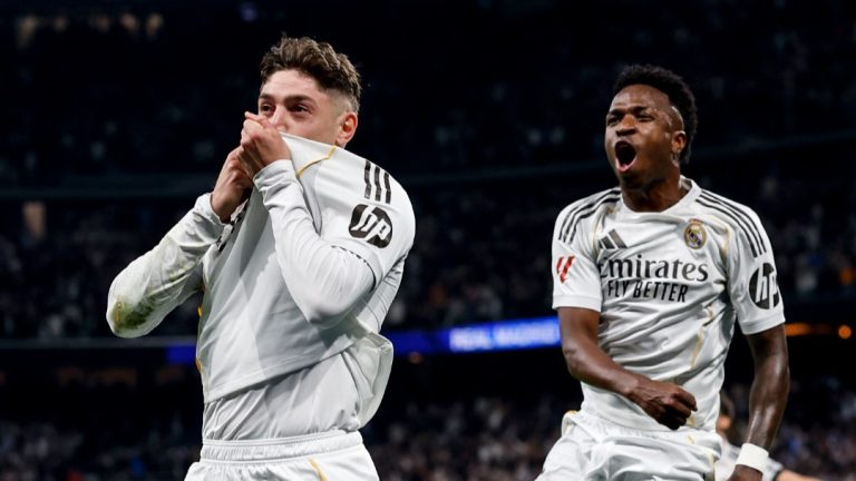 الملكي يواصل مطاردة الصدارة بعد الفوز على أتلتيكو مدريد