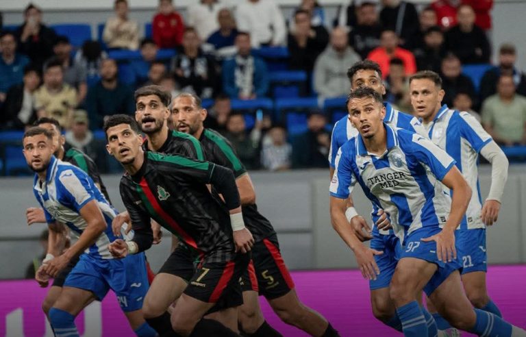 التعادل السلبي يحسم قمة اتحاد طنجة والجيش الملكي