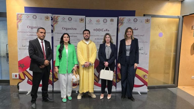 ندوة بإسبانيا تنتقد اختزال مغاربة العالم في التحويلات المالية وتطالب بتمكينهم سياسيا