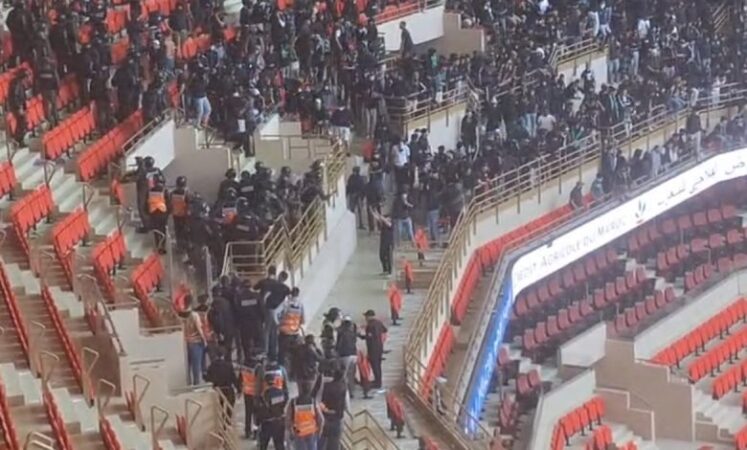 منع تنقل جماهير الجيش الملكي إلى طنجة لتفادي الشغب