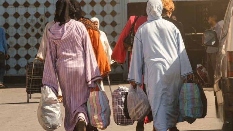 بمناسبة عيد الأضحى.. مندوبية السجون تسمح استثنائيا بـ”القفة” والزيارات العائلية للنزلاء