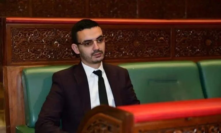 هل يجد بولعيش في “الجرار” ما عجز عن تحقيقه بين كفتي “الميزان”؟