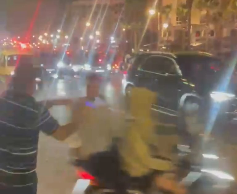 توقيف المتورطين في سرقة هاتف صحافي بطنجة خلال احتفالات “الأسود”