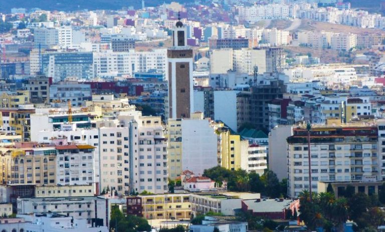 مصادر مسؤولة تنفي وجود حملة لملاحقة المتهربين من ضرائب شقق الكراء بطنجة