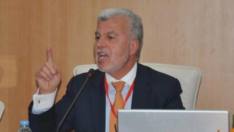 حرب كسر العظام بغرفة “أفيلال”.. منتخبون يقاطعون قافلة التشغيل بالحسيمة وينتقدون “شغف” الرئيس بحفلات القنصليات