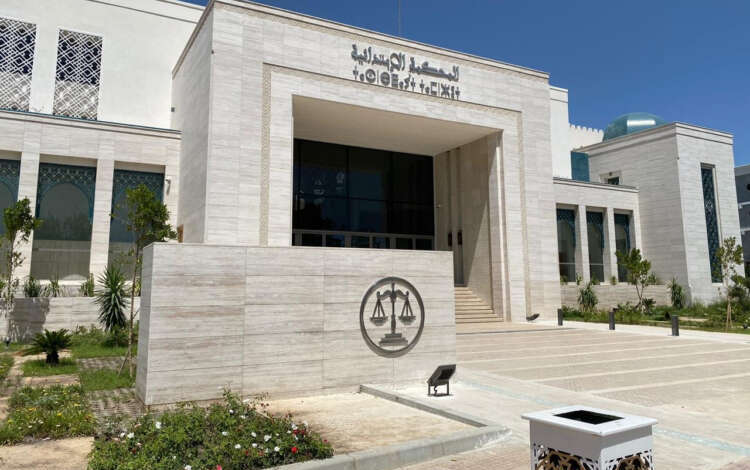 وكيل الملك بتطوان يقرر متابعة نجل وزير الصناعة في حالة سراح