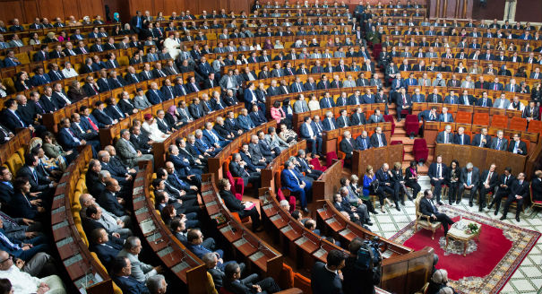 ترانسبرانسي تضع الأحزاب أمام امتحان مكافحة الفساد وتطالب بمواقف صريحة