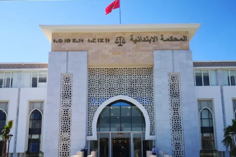 الحبس النافذ لشاب بطنجة حرض على الهجرة إلى سبتة المحتلة