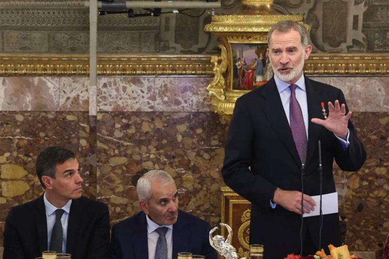 الملك فيليبي السادس يزور سبتة المحتلة