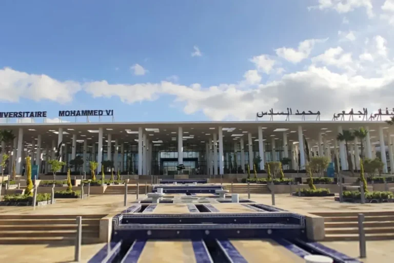 فتح تحقيق بعد إصابة 13 مريضا بـ “التهابات حادة في العين” بالمستشفى الجامعي بطنجة