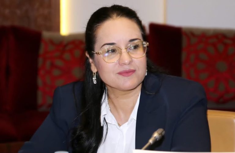 قلوب فيطح.. ابنَة أصيلة تدخل كابينة الاستوزار مكلفة بالعلاقات مع البرلمان والمجتمع المدني